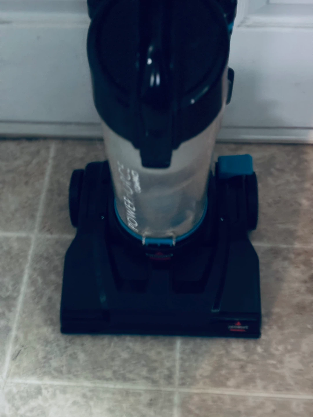 Bissell PowerForce Compact Vacuum Cleaner - photo 2