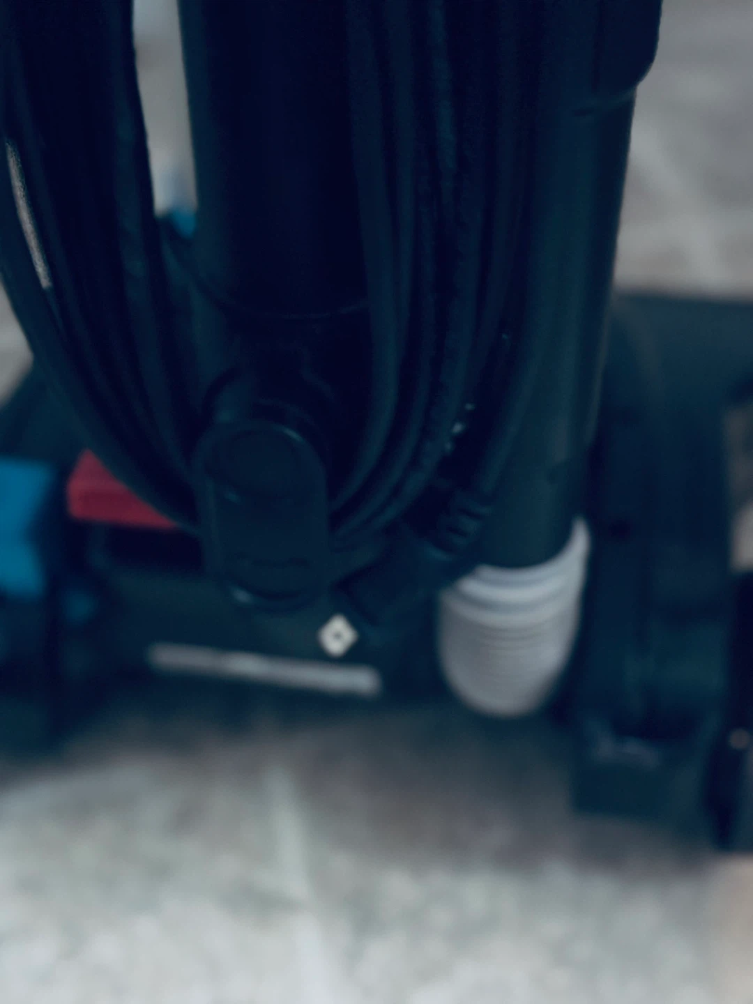 Bissell PowerForce Compact Vacuum Cleaner - photo 3