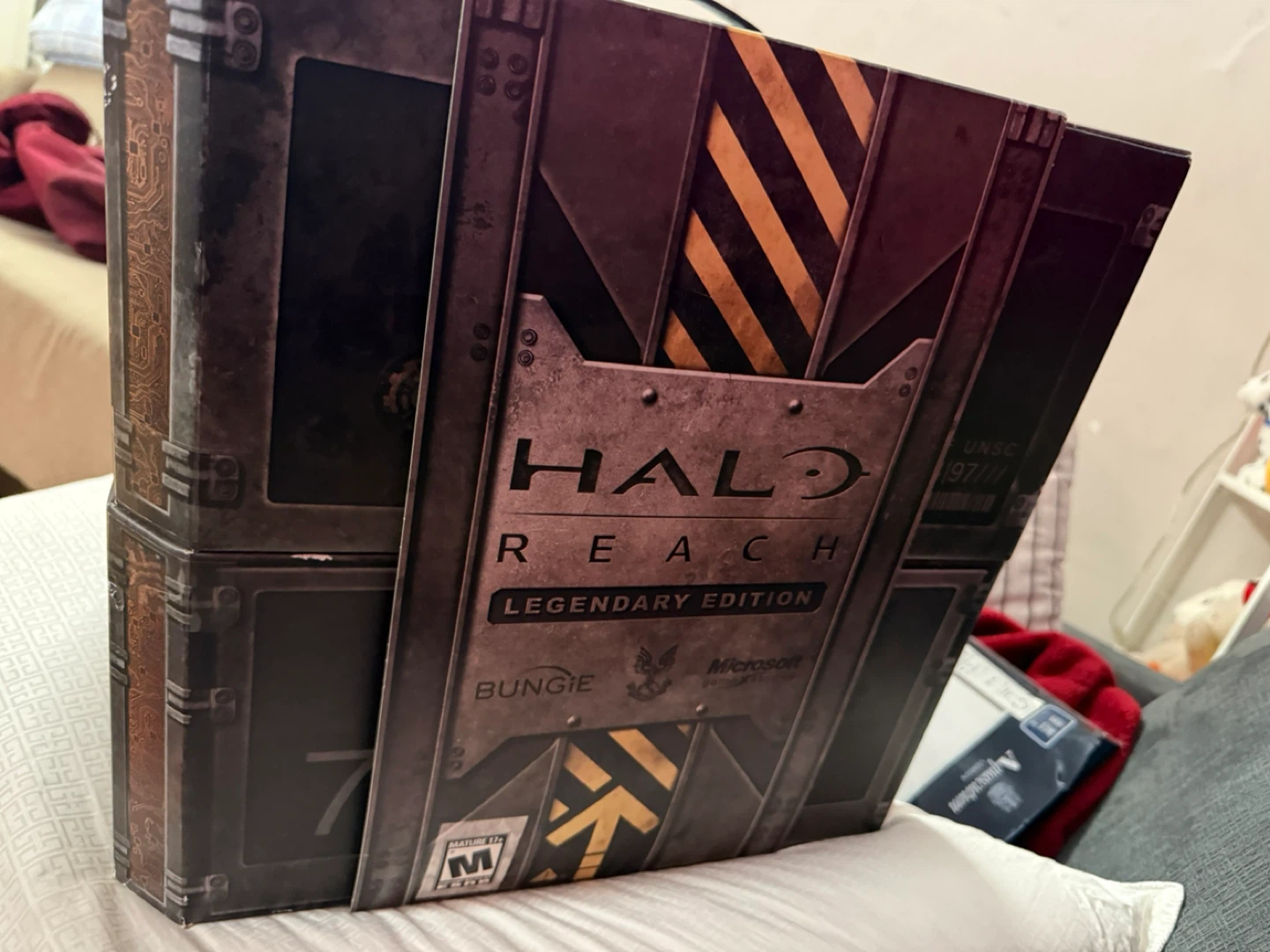 Xbox 360 Halo Reach Legendary Edition Statue W/Game & Box - photo 3