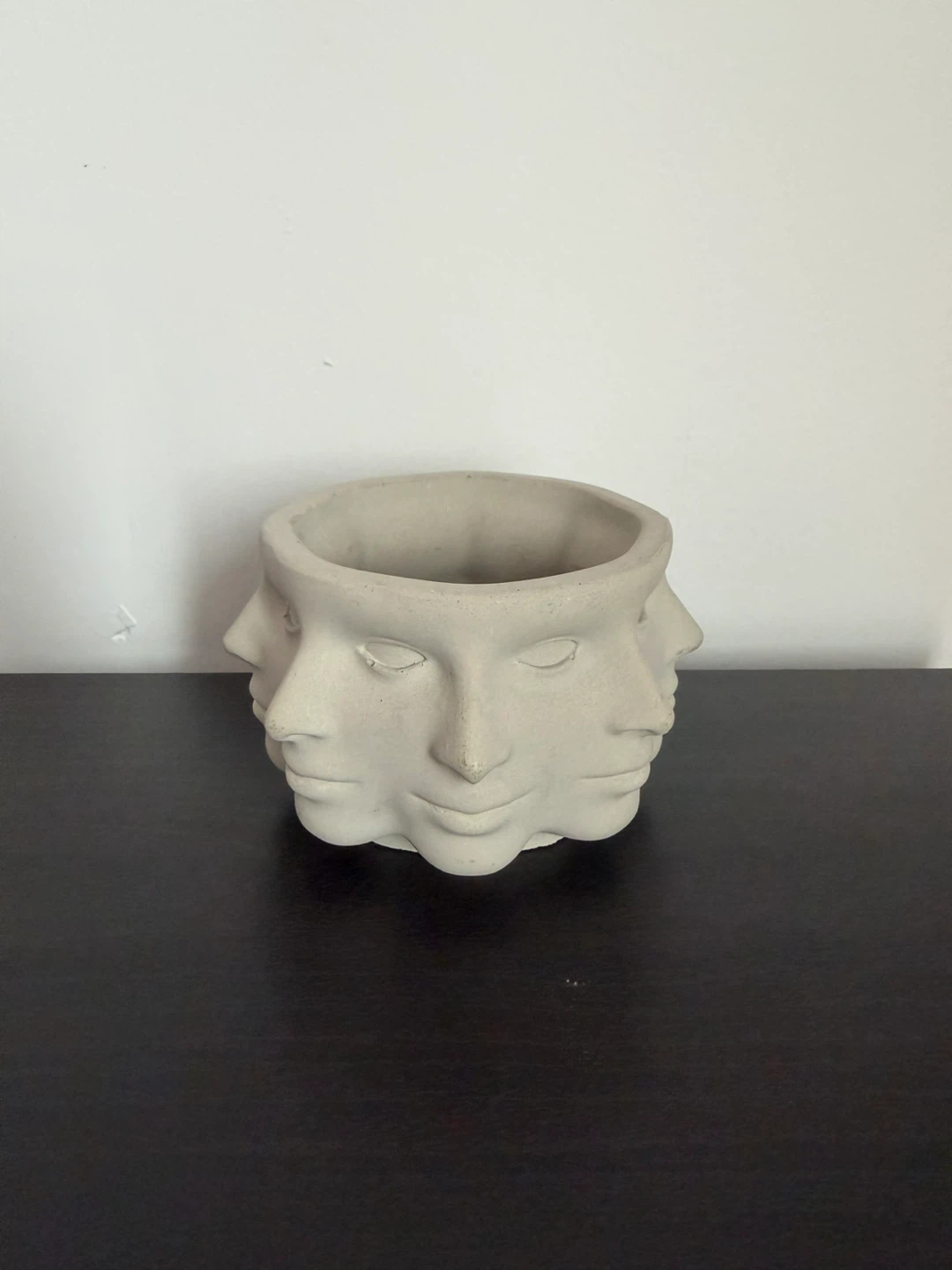Concrete Face Planter Pot - photo 2