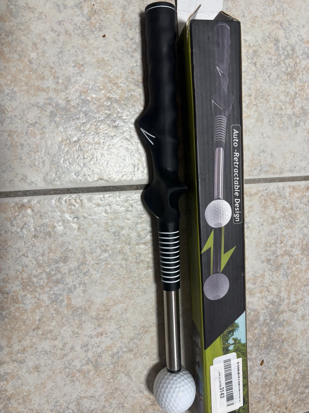 Golf Swing Trainer Auto-Retractable Design