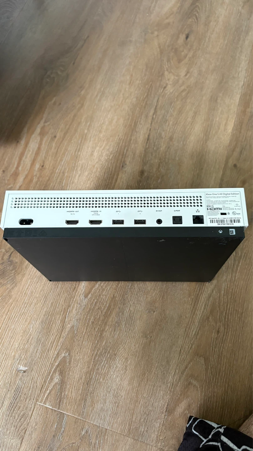 Xbox One S with both cables (no controller) - photo 3