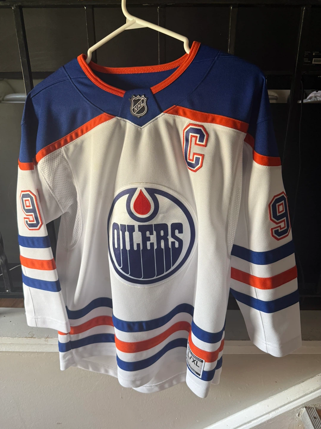 Edmonton Oilers McDavid #97 Hockey Jersey L/XL