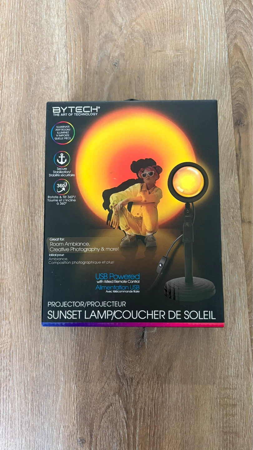 Band new sunset lamp