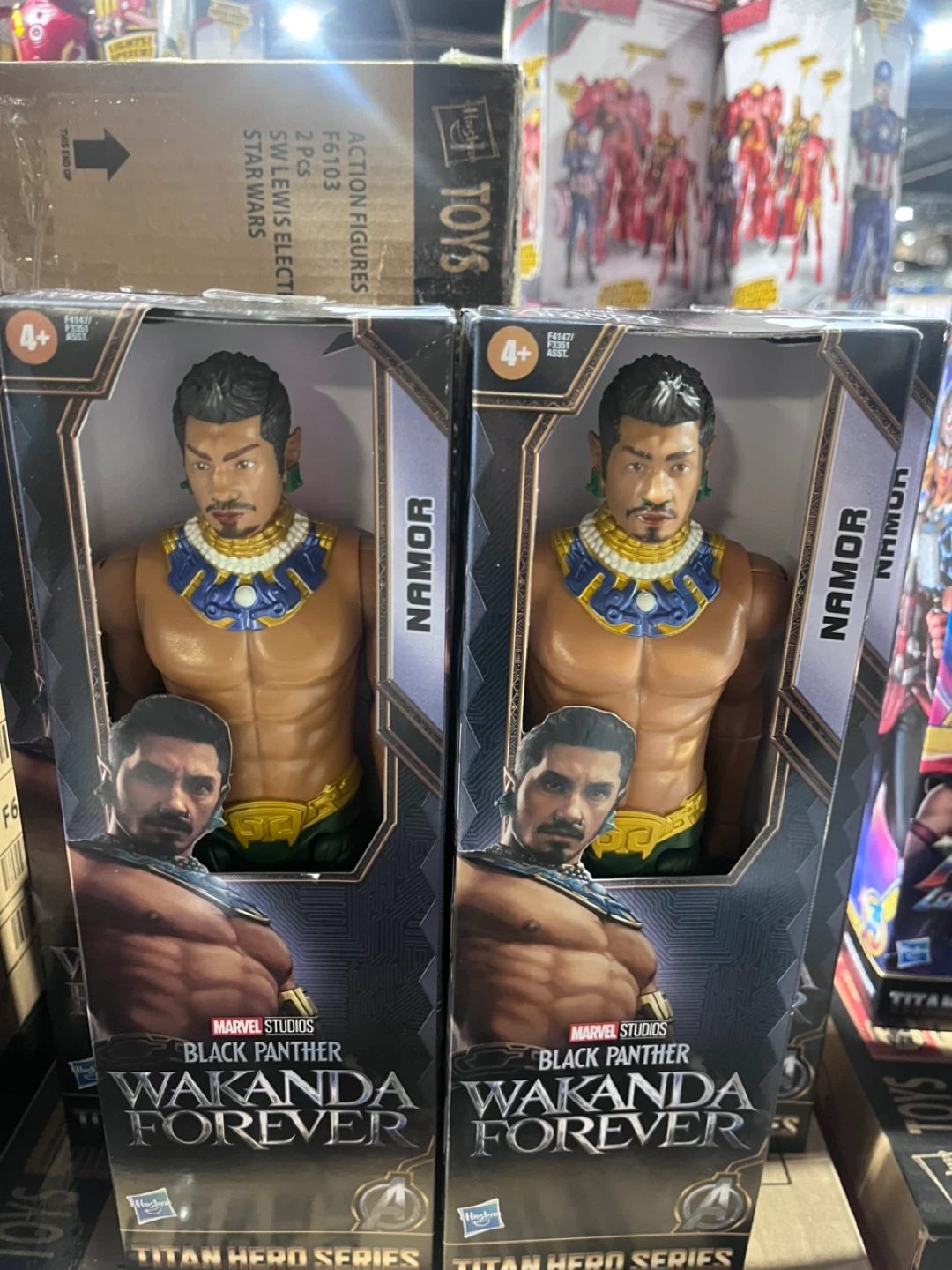 Marvel   Namor Titan Hero Series Figure