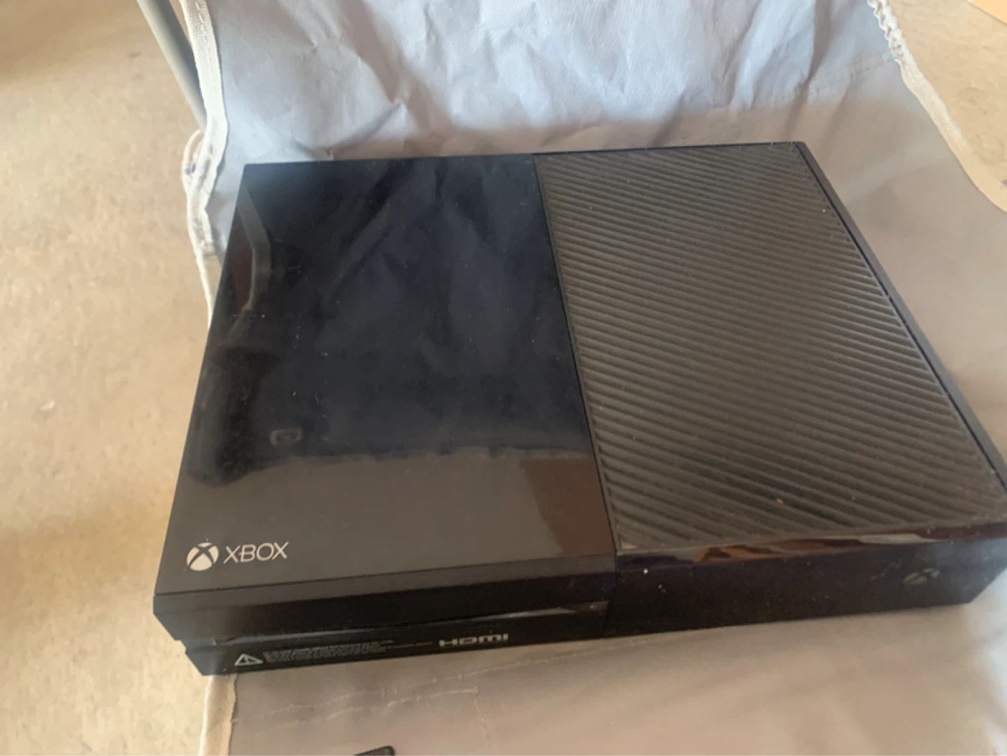 Xbox One Console with 2 Controllers - photo 3