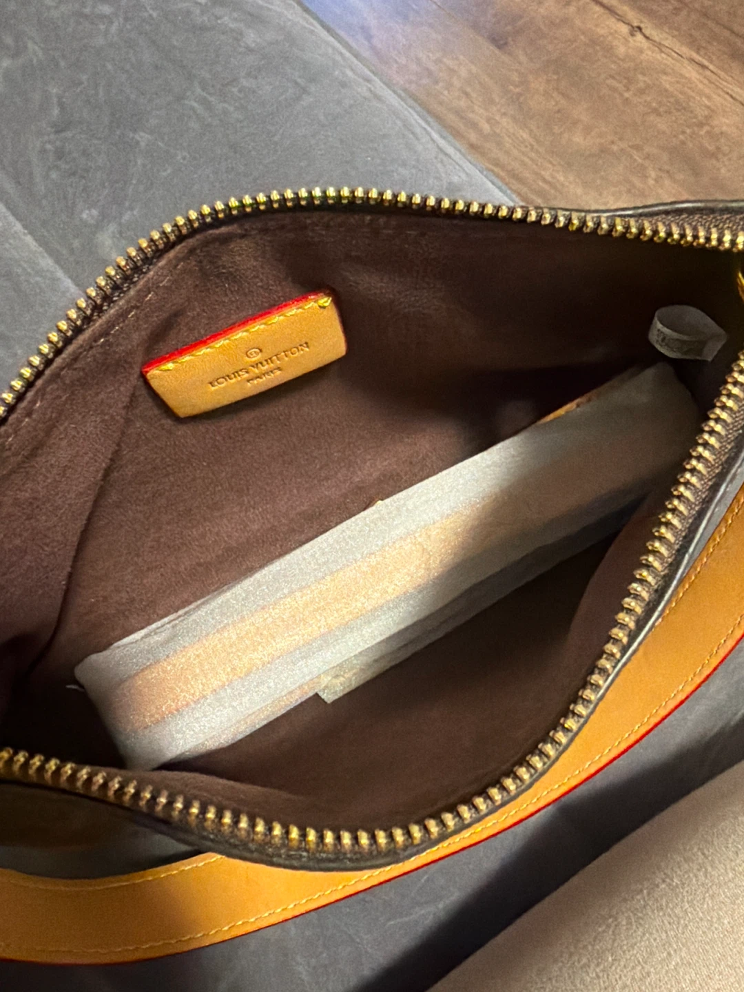 Louis Vuitton Monogram Pochette with charm - photo 3