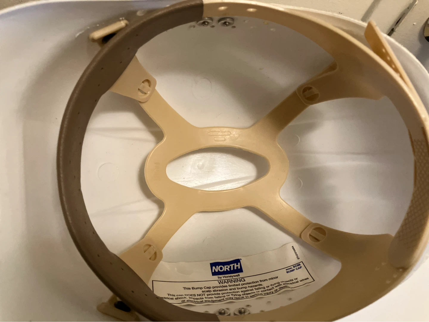 North by Honeywell White Bump Cap - photo 3