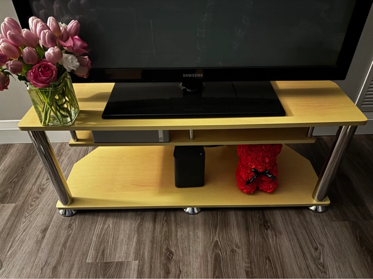 MOVE OUT SALE- Modern TV Stand / Media Console - photo 2