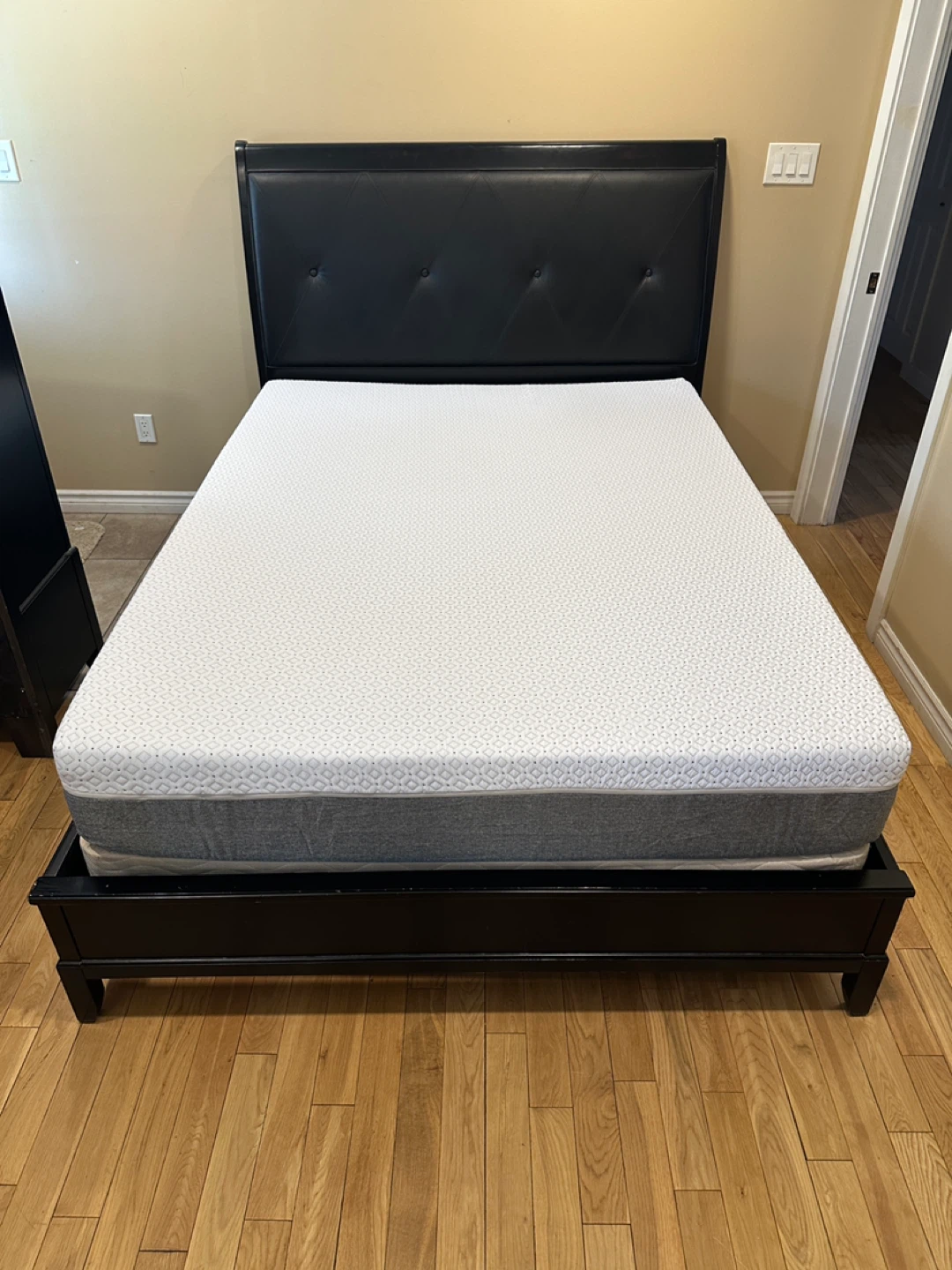 Raymour Flanigan Queen Bed set with Endy Mattress (CAN DELIVER)