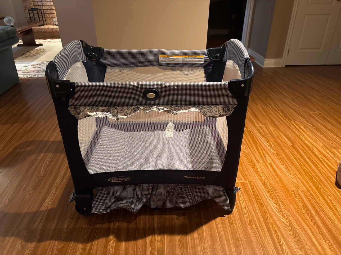 Graco Travel Crib