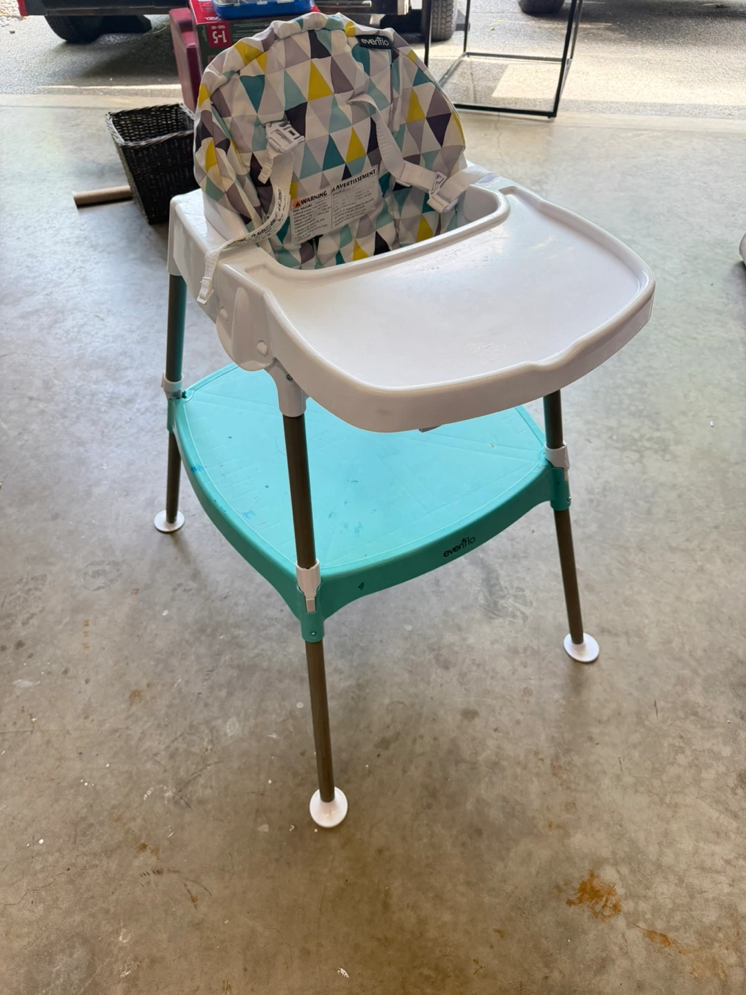 Evenflo High Chair with Tray - photo 2