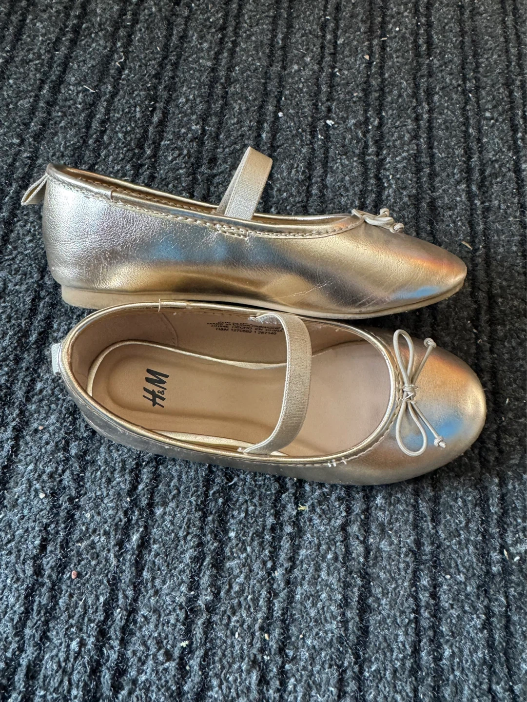 H&M Gold Ballet Flats - Size US 9 - photo 3
