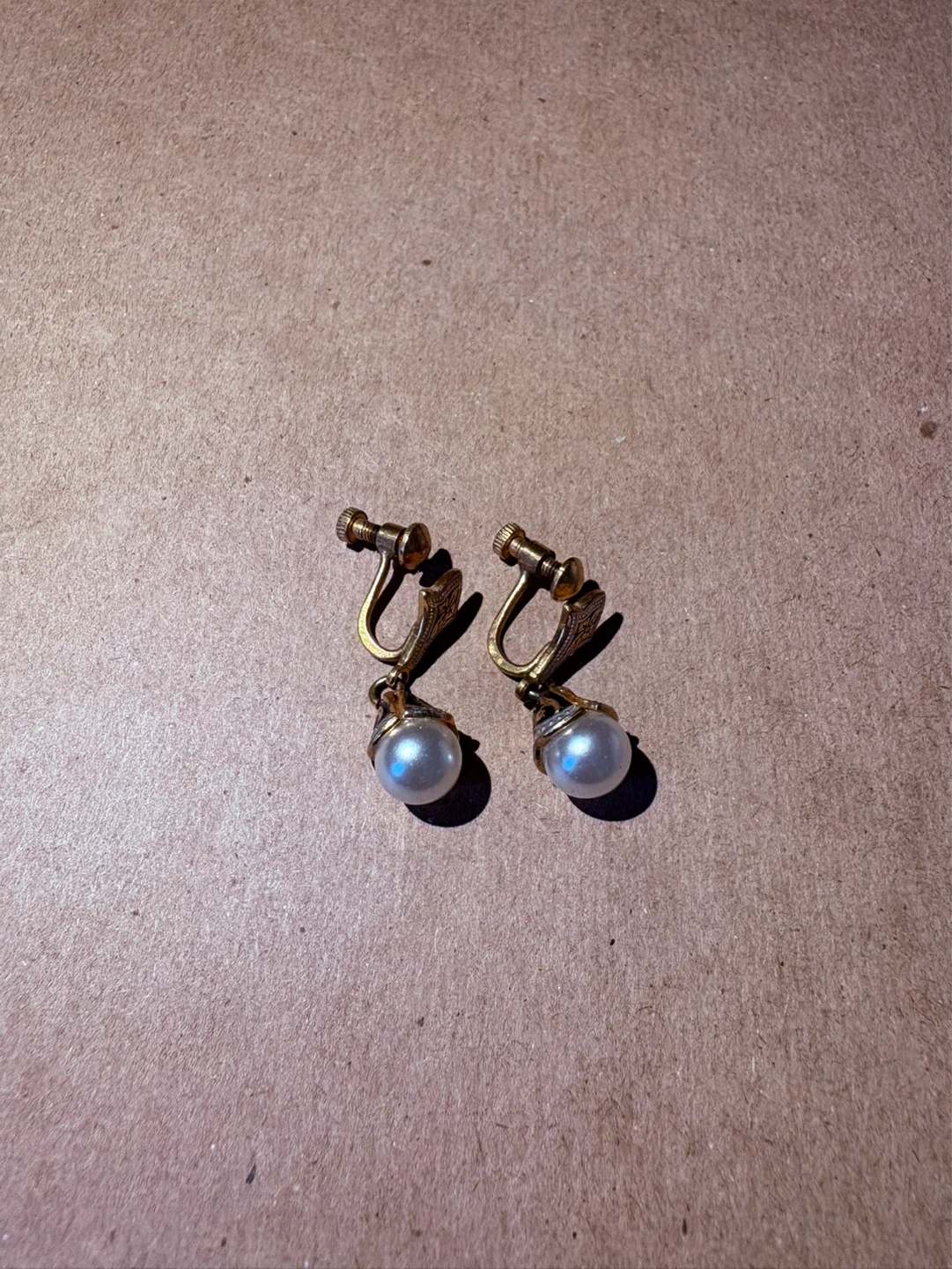 Vintage Pearl Drop Screw-Back Earrings