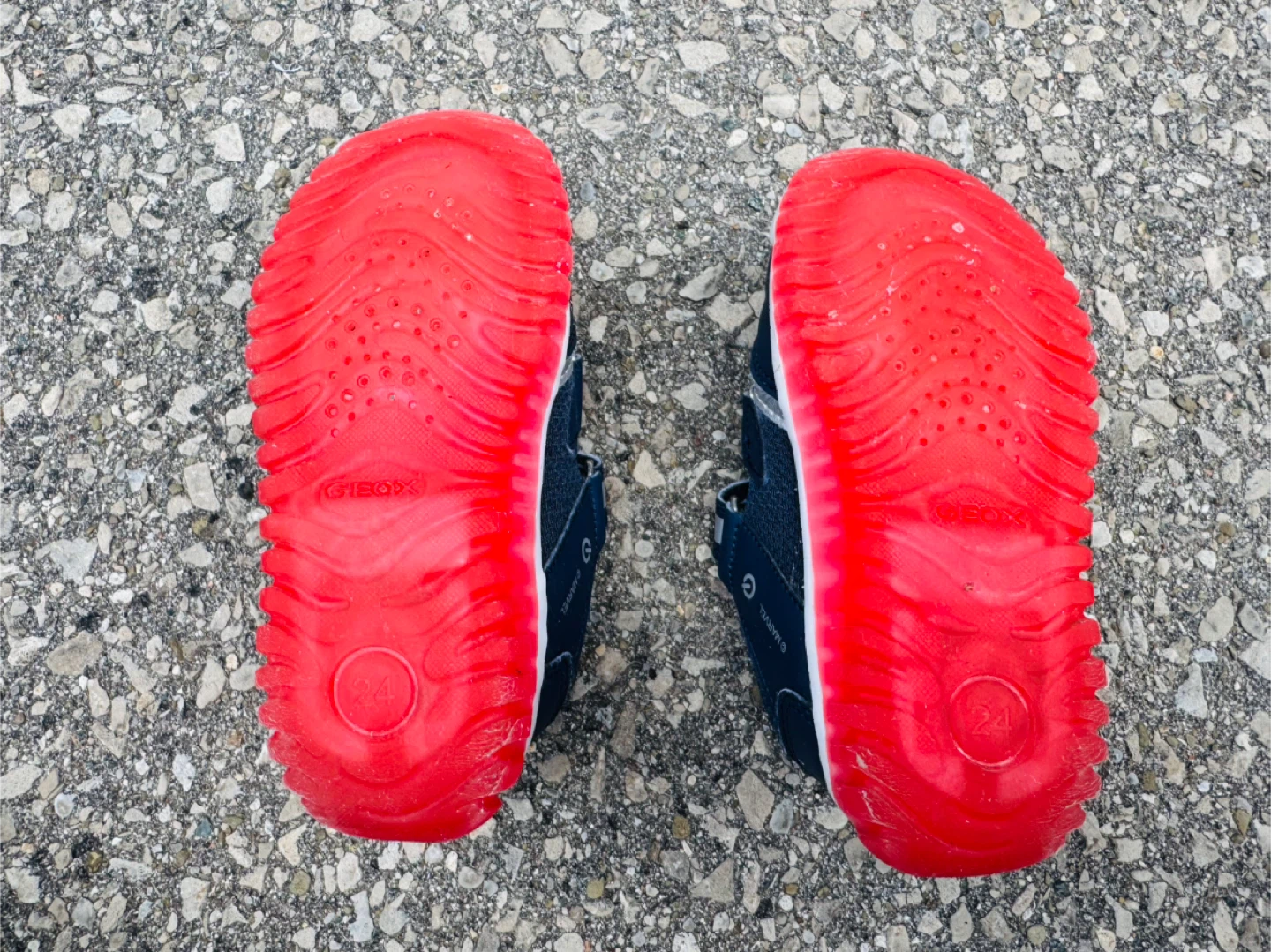 Geox Spiderman Running Shoes - Toddler Size 8 - photo 4