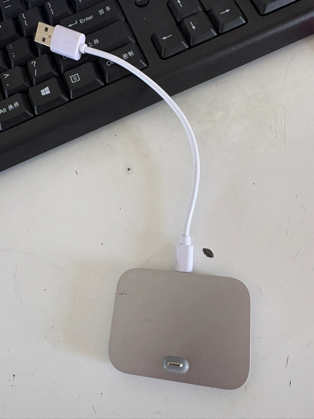 Apple USB Power Adapter - photo 2