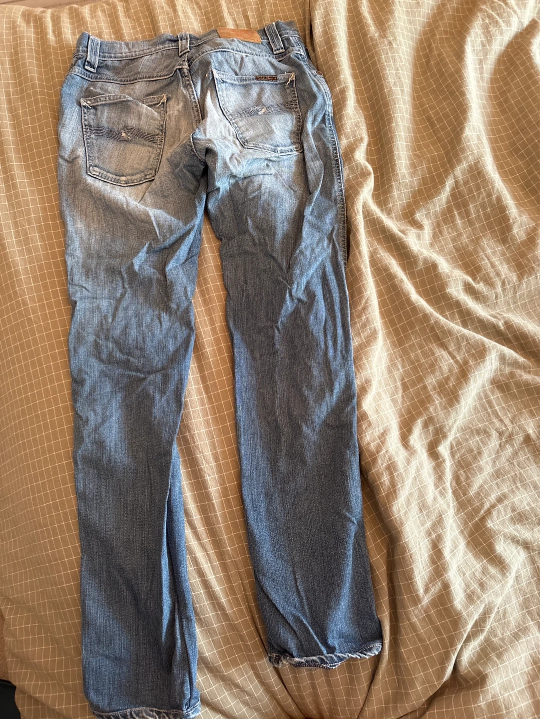 Blue Jeans - Distressed Style - photo 2