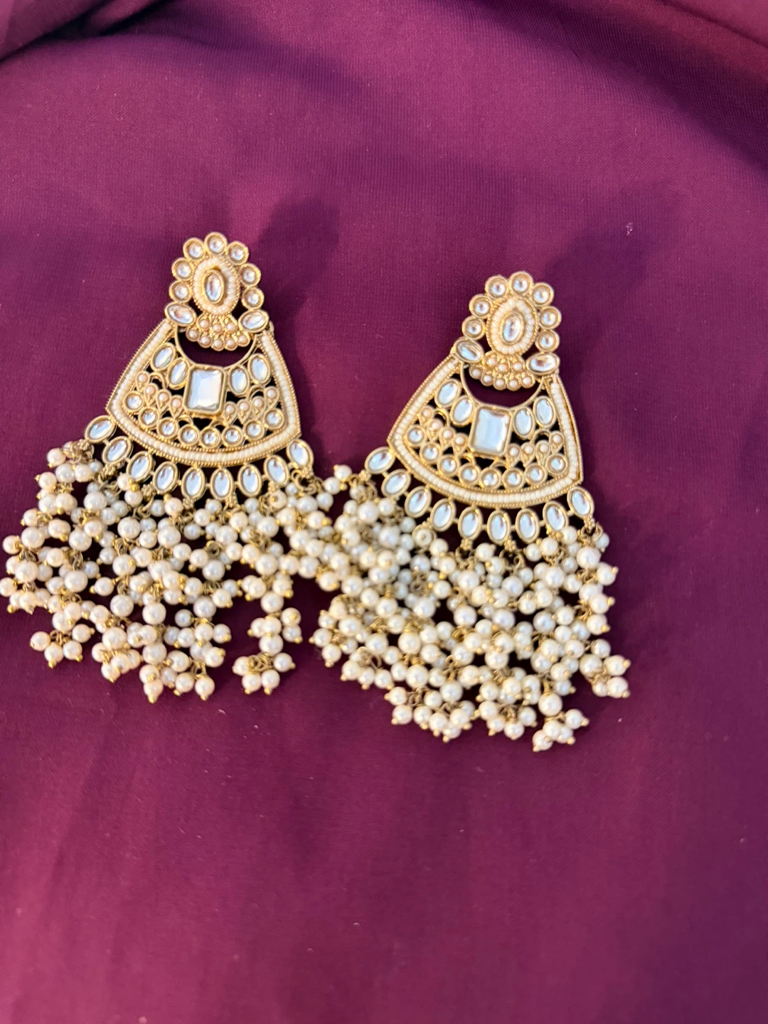 Dangle Earrings with Pearls and White Stones