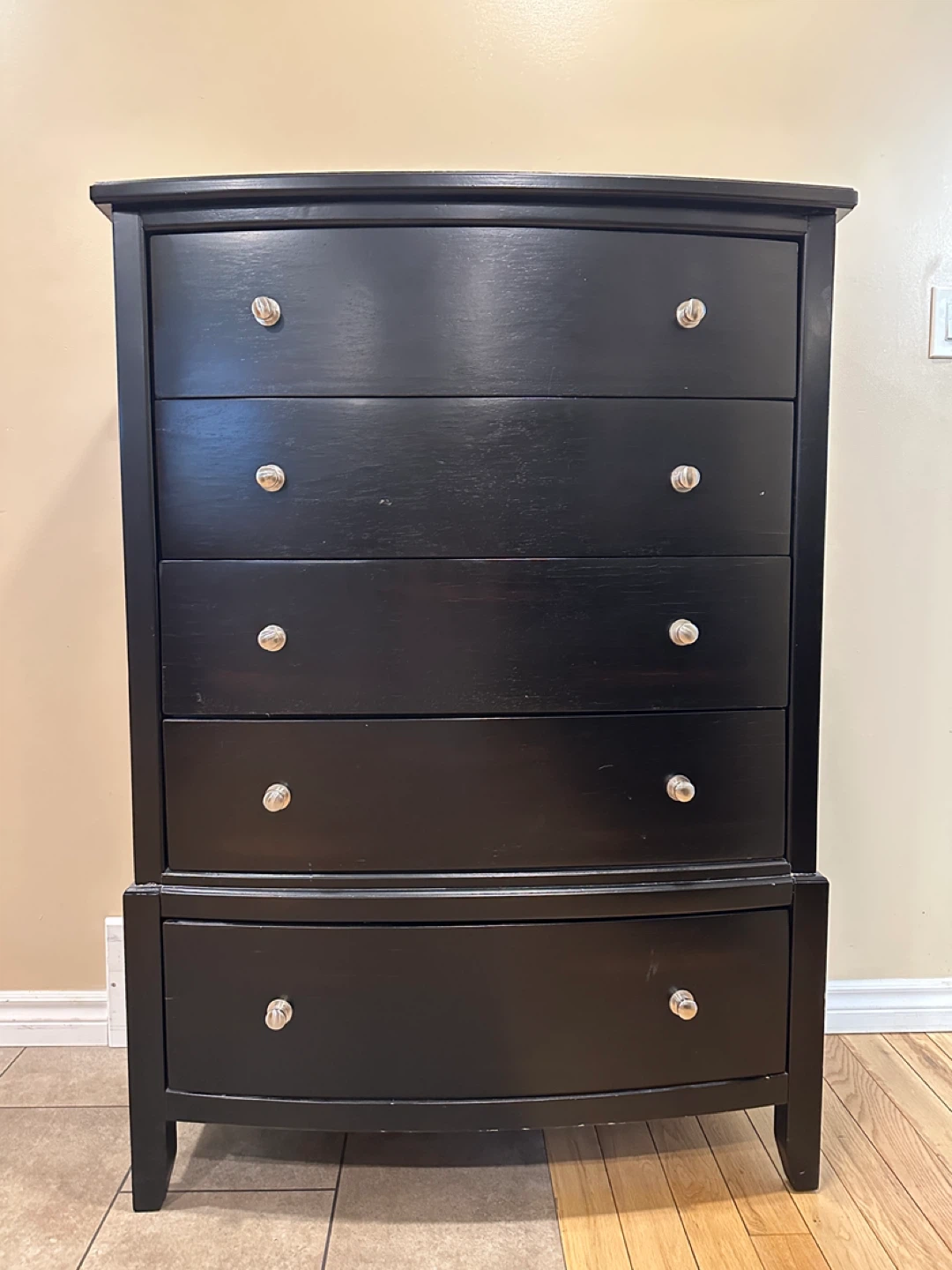 Raymour & Flanigan Tallboy Wood Dresser (CAN DELIVER)