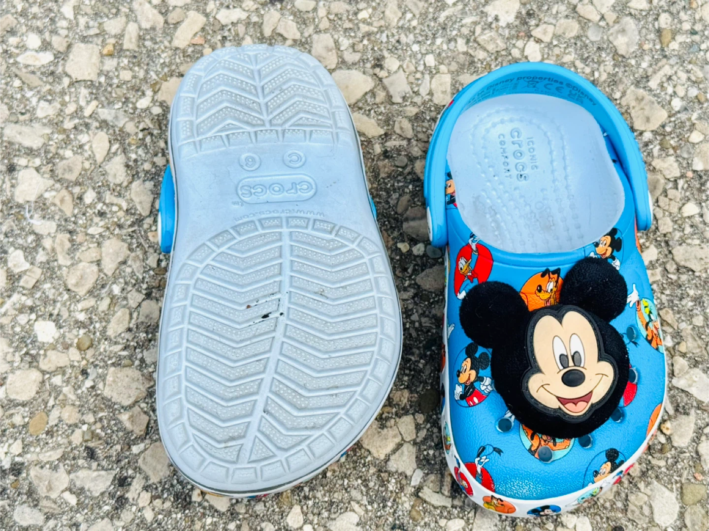 Kids' Blue Disney Mickey Mouse Crocs Size C8 - photo 3