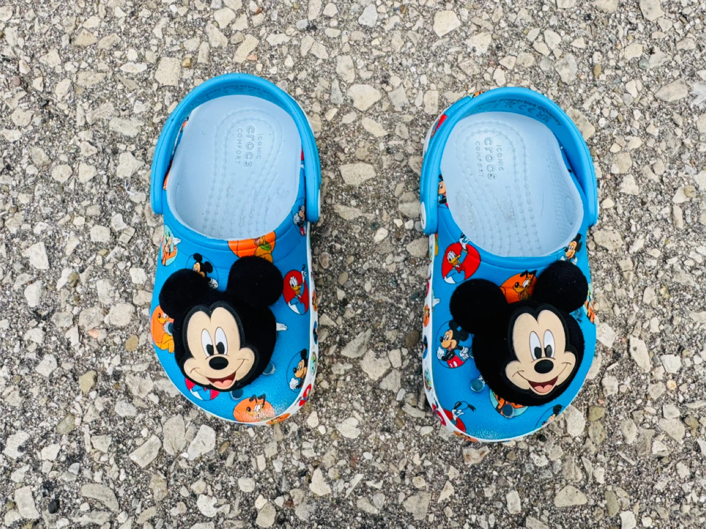 Kids' Blue Disney Mickey Mouse Crocs Size C8 - photo 2