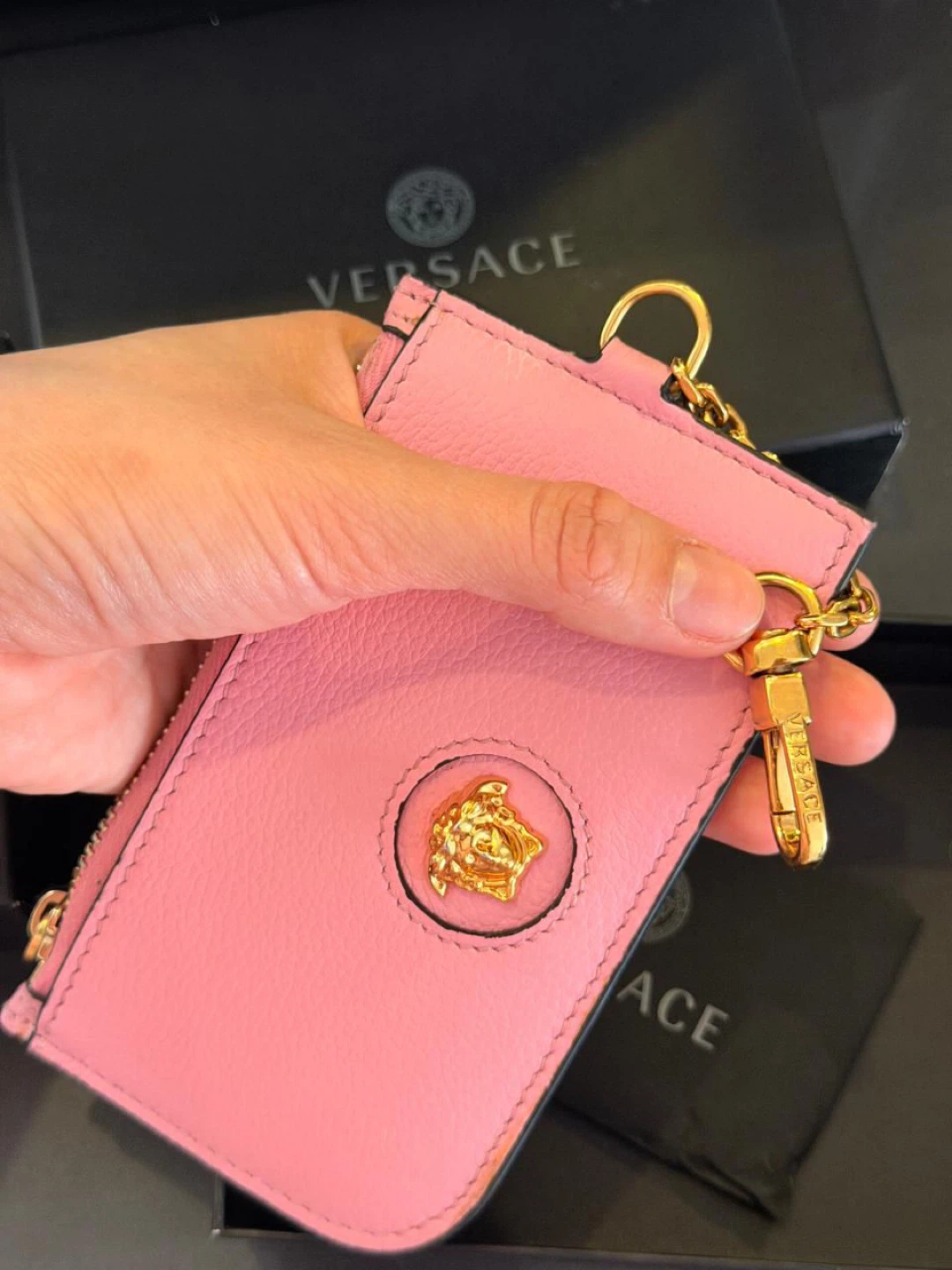 Versace Pink Leather Card Holder - photo 3