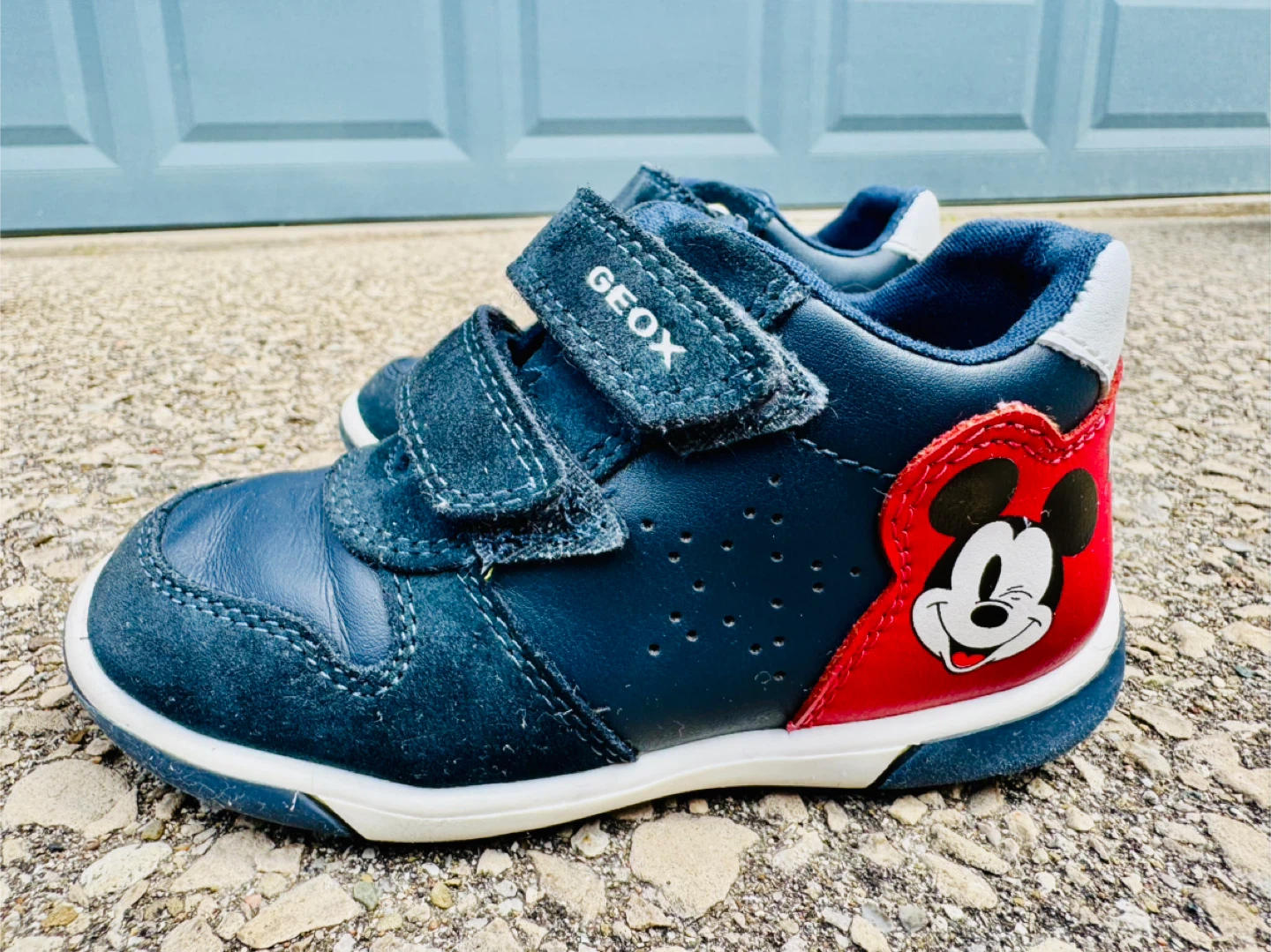 Geox Respira Toddler Mickey Mouse Shoes - Size 24 EUR