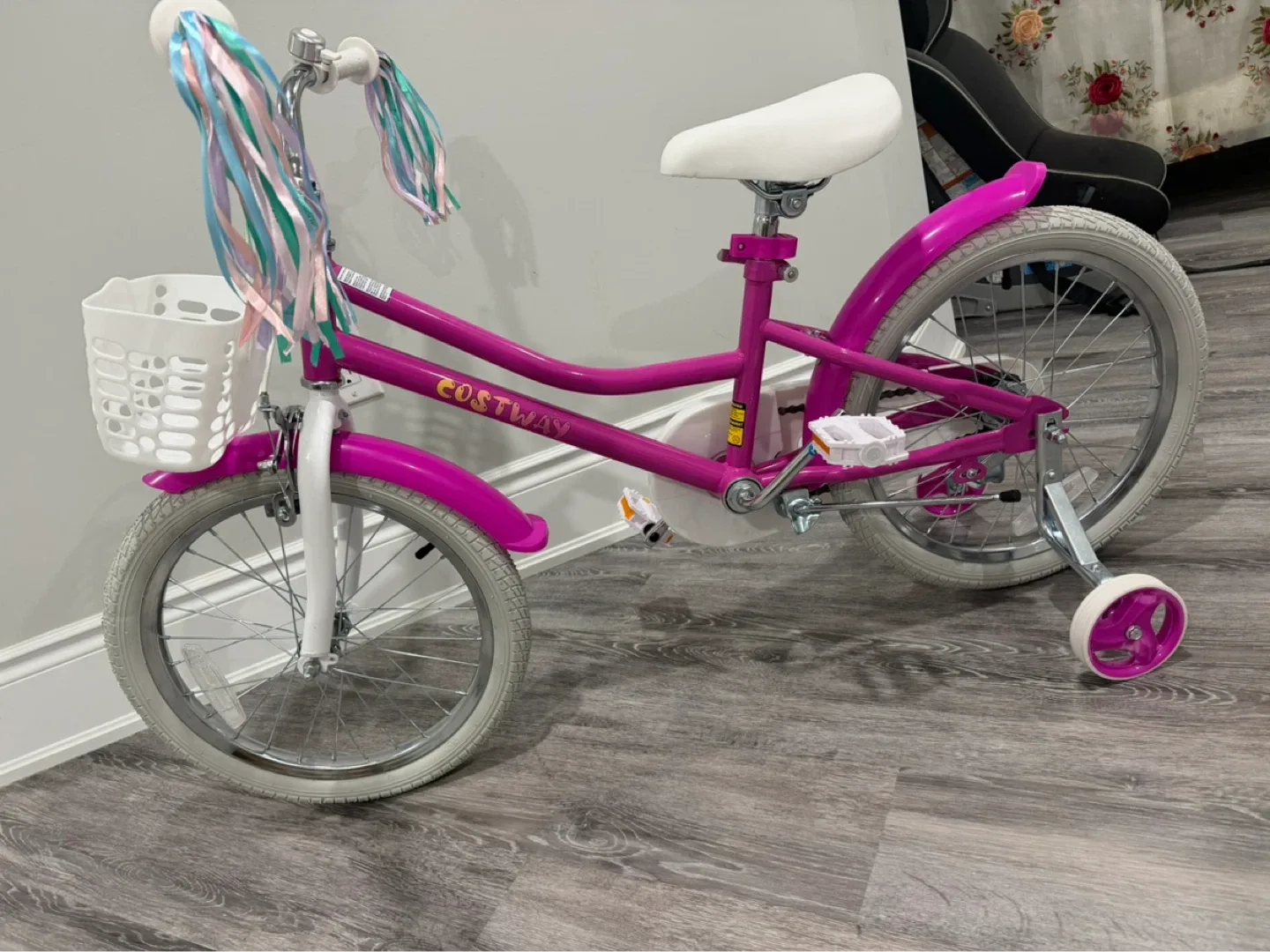 Kids Pink Coastway Bicycle with Training Wheels
