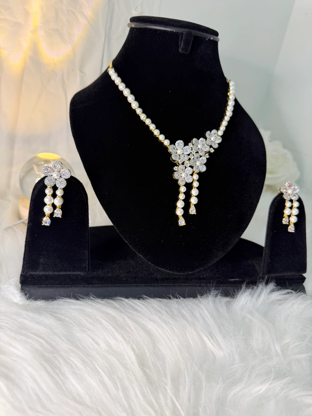 Pearl and Cubic Zirconia Flower Necklace and Earring Set - photo 2