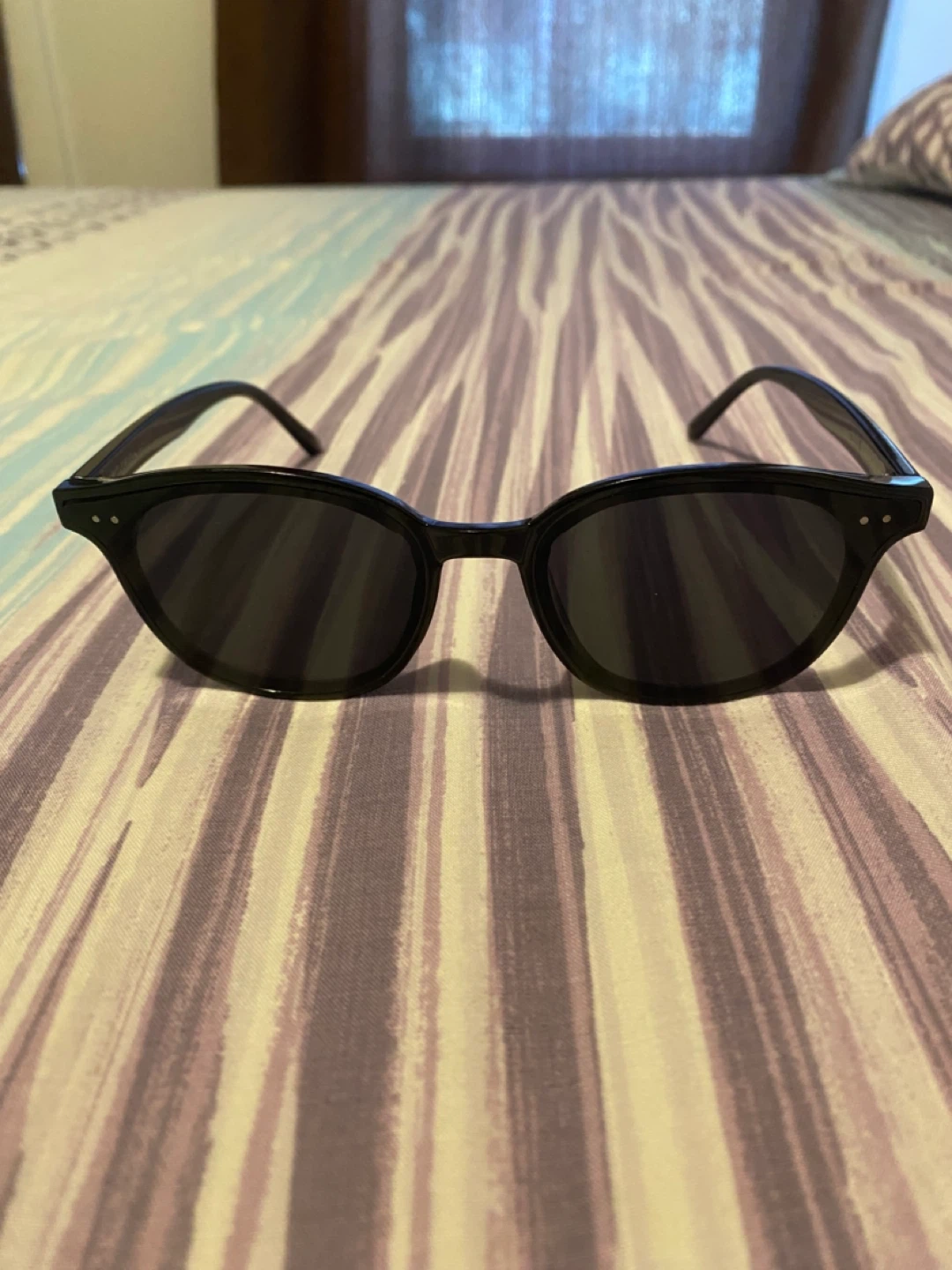 Gentle Monster Black Sunglasses - photo 2