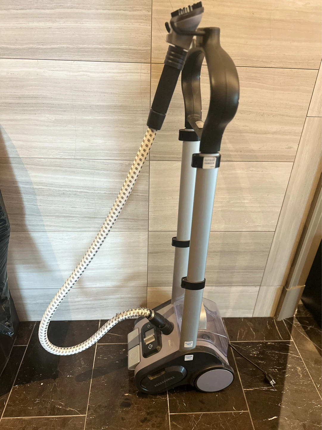 Garment Steamer with Hose and Brush Attachment