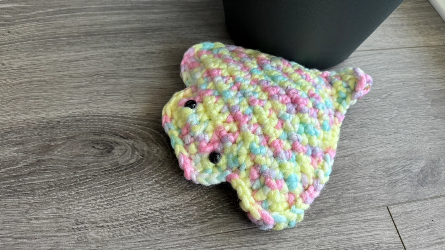 Crocheted Stingray Plushie Toy - photo 5