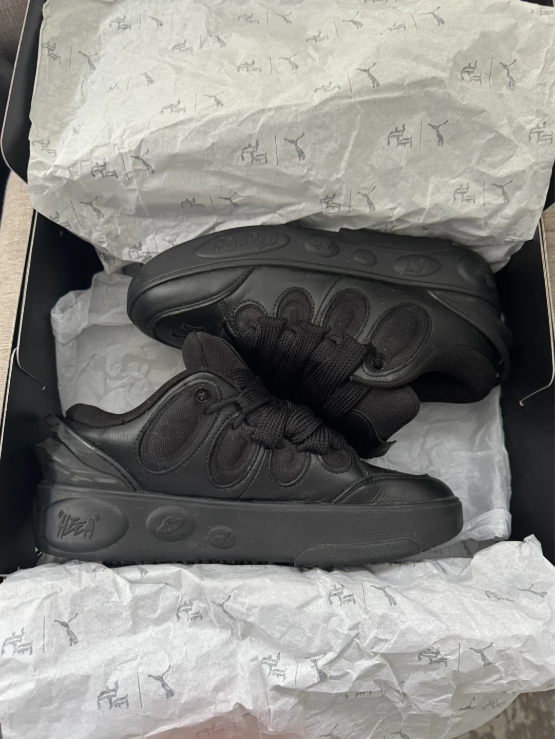 Puma la France total black shoes Price negotiable - photo 3