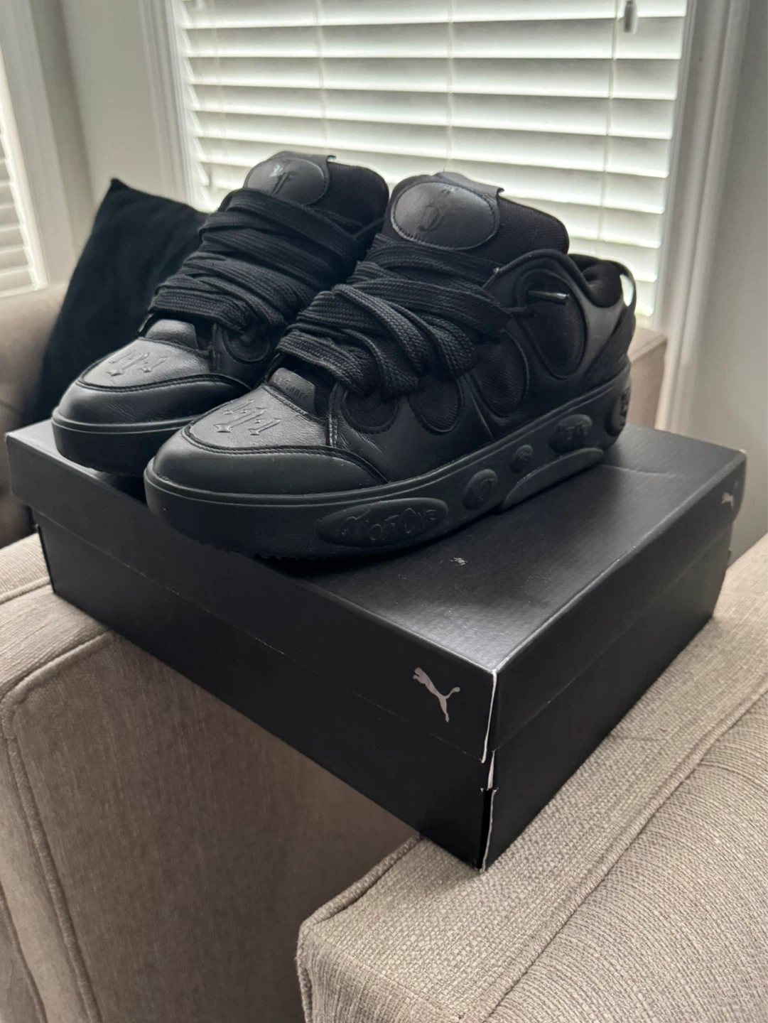 Puma la France total black shoes Price negotiable - photo 2