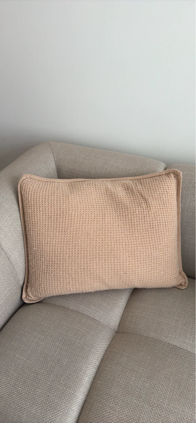 Assorted decorative throw pillows - photo 2