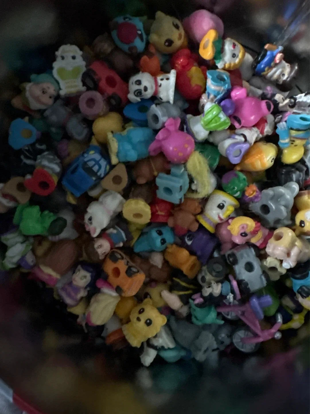 Squishy mini toy figurines