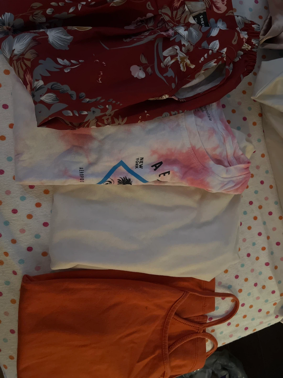 Aeropostale Tie-Dye T-Shirt & SHEIN Floral Shorts Bundle