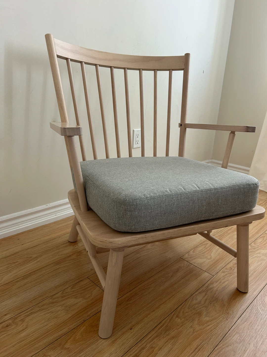 IKEA-Wooden armchair with grey cushion - photo 2