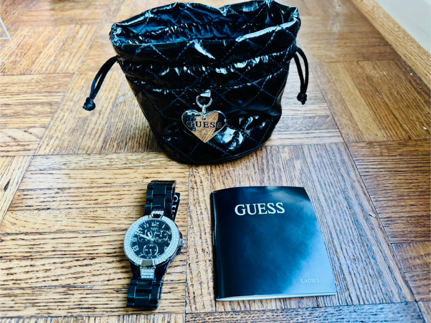 Guess Ladies Watch Prism - Black with Rhinestones - never worn - photo 4