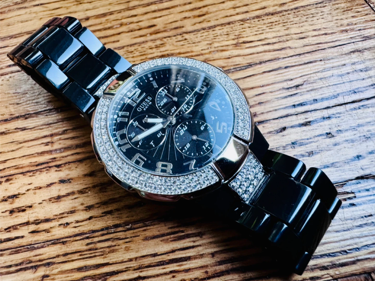 Guess Ladies Watch Prism - Black with Rhinestones - never worn