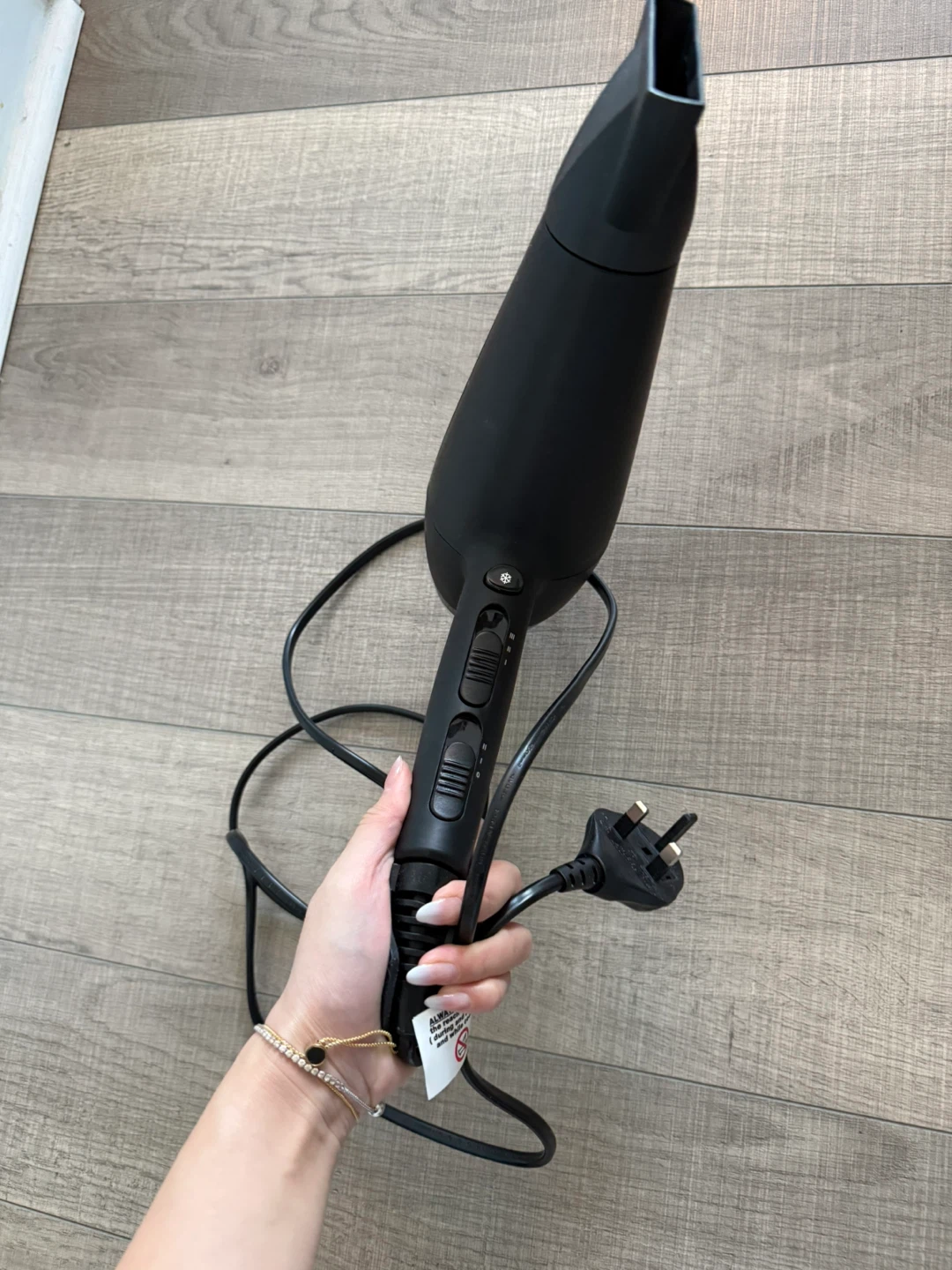 Britisch Standard Plugs BaByliss Hair Dryer - photo 3