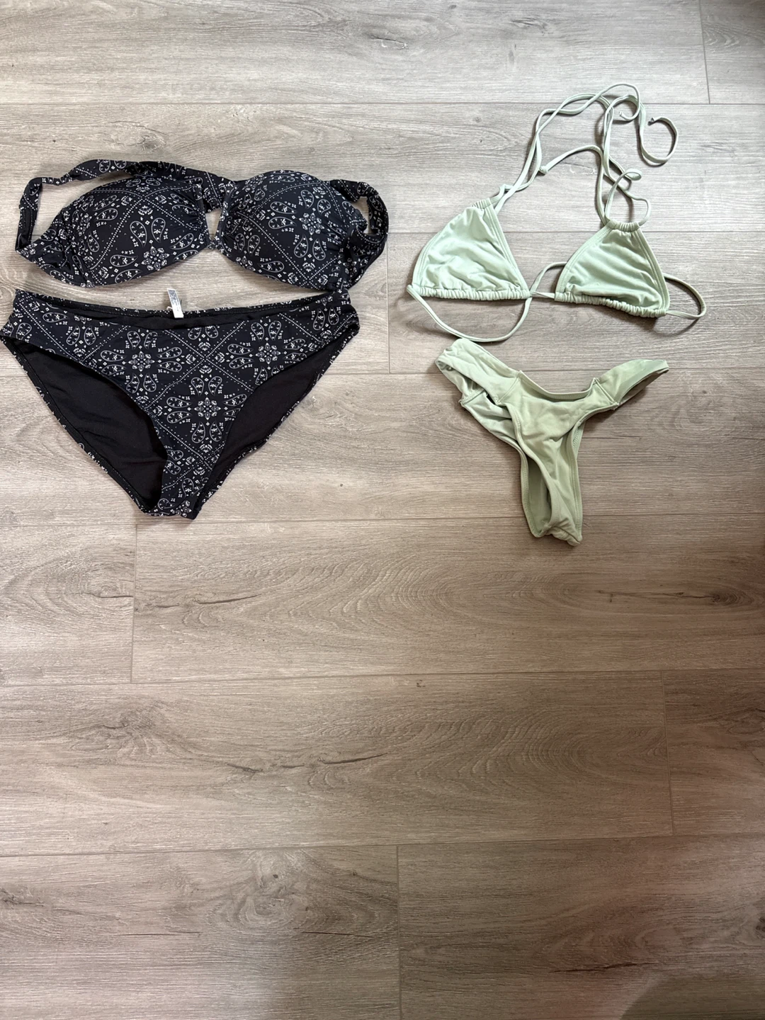 Bikini Set - Black Patterned & Light Green