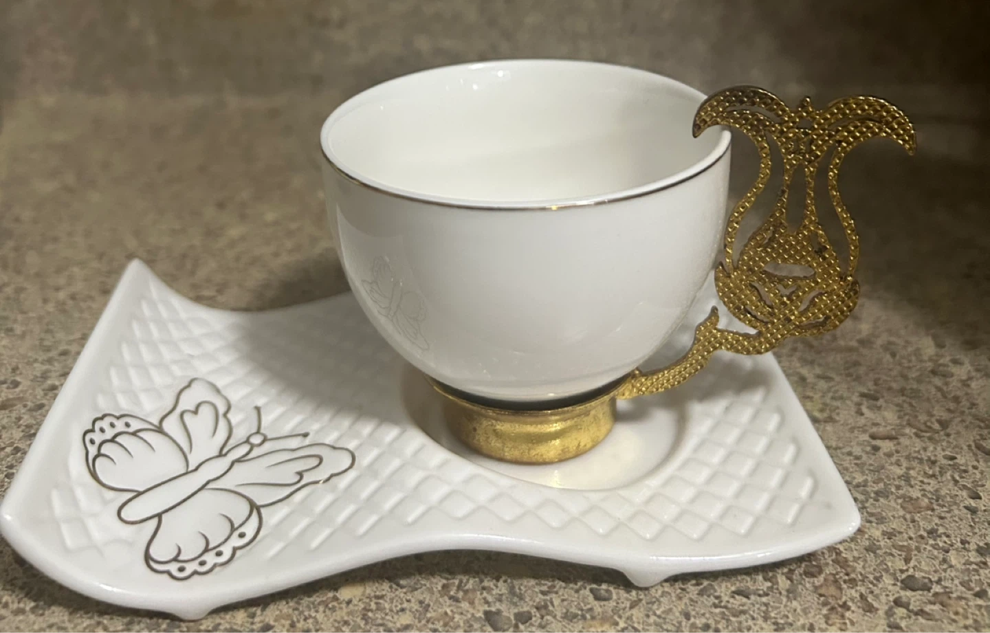 Set of 6 Coffee Cups and Saucers with Butterfly Design - photo 4