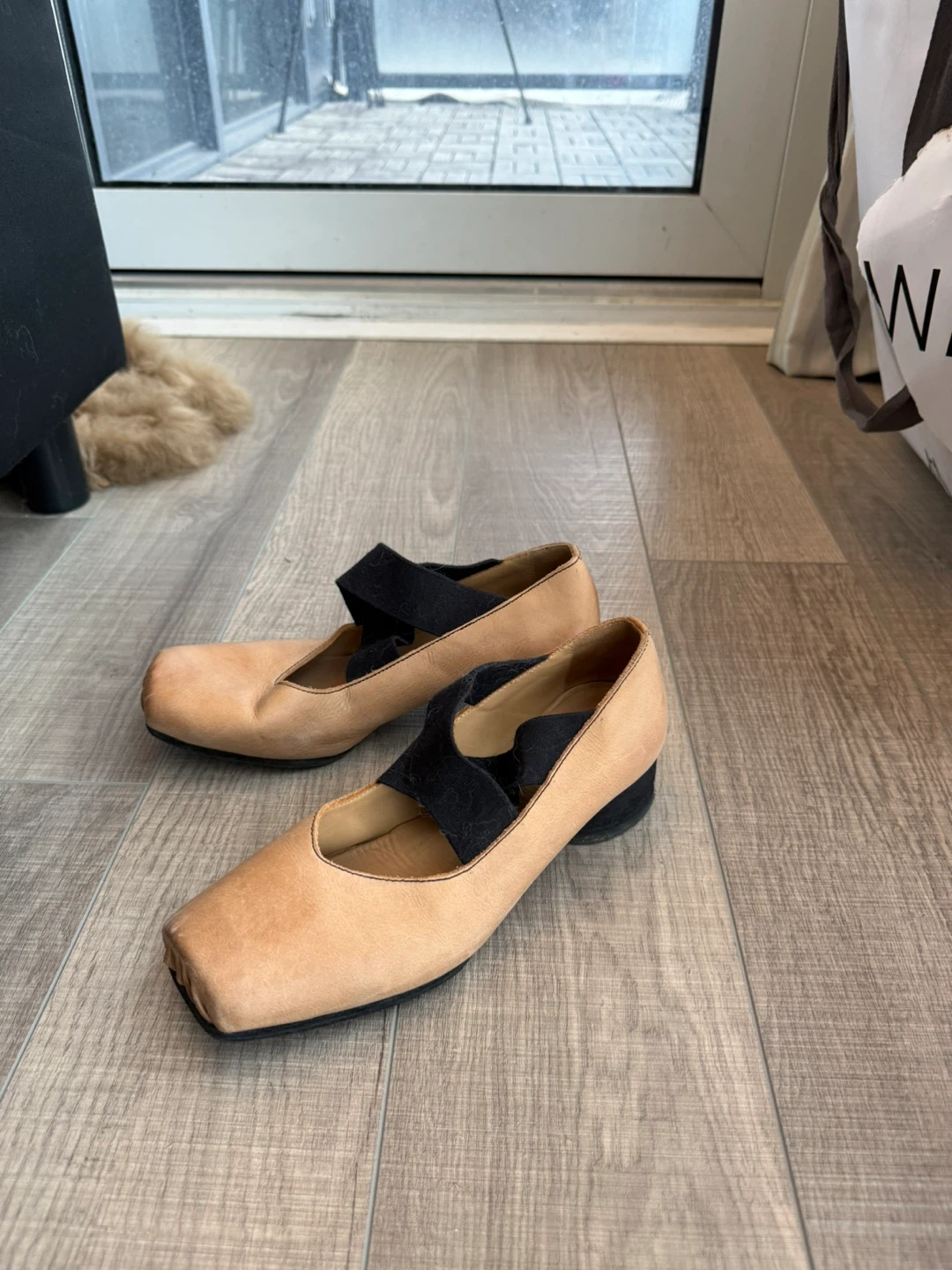 Tan leather Mary Jane block heel shoes size 36 - photo 3
