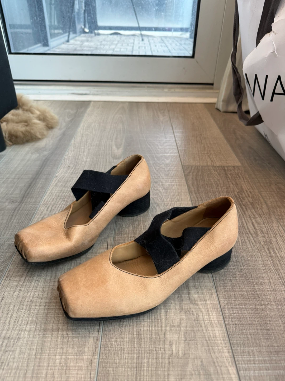 Tan leather Mary Jane block heel shoes size 36 - photo 4