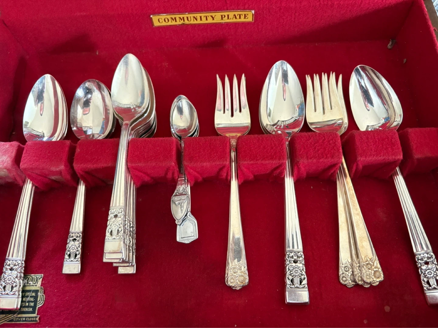 Community Plate Silverware Set with Wooden Box - photo 4