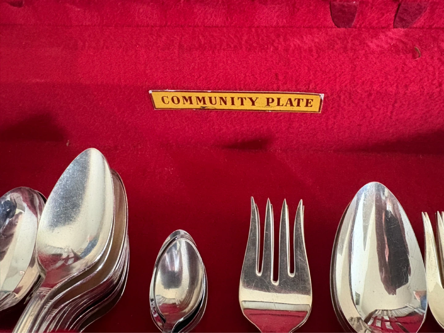 Community Plate Silverware Set with Wooden Box - photo 3