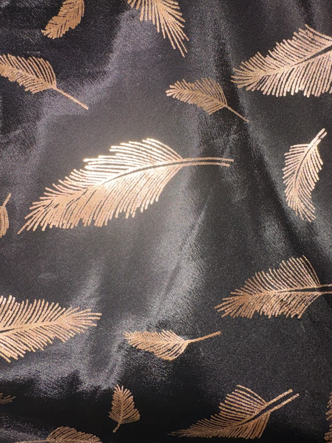 Black and Gold Feather Print Maxi Dress - photo 4