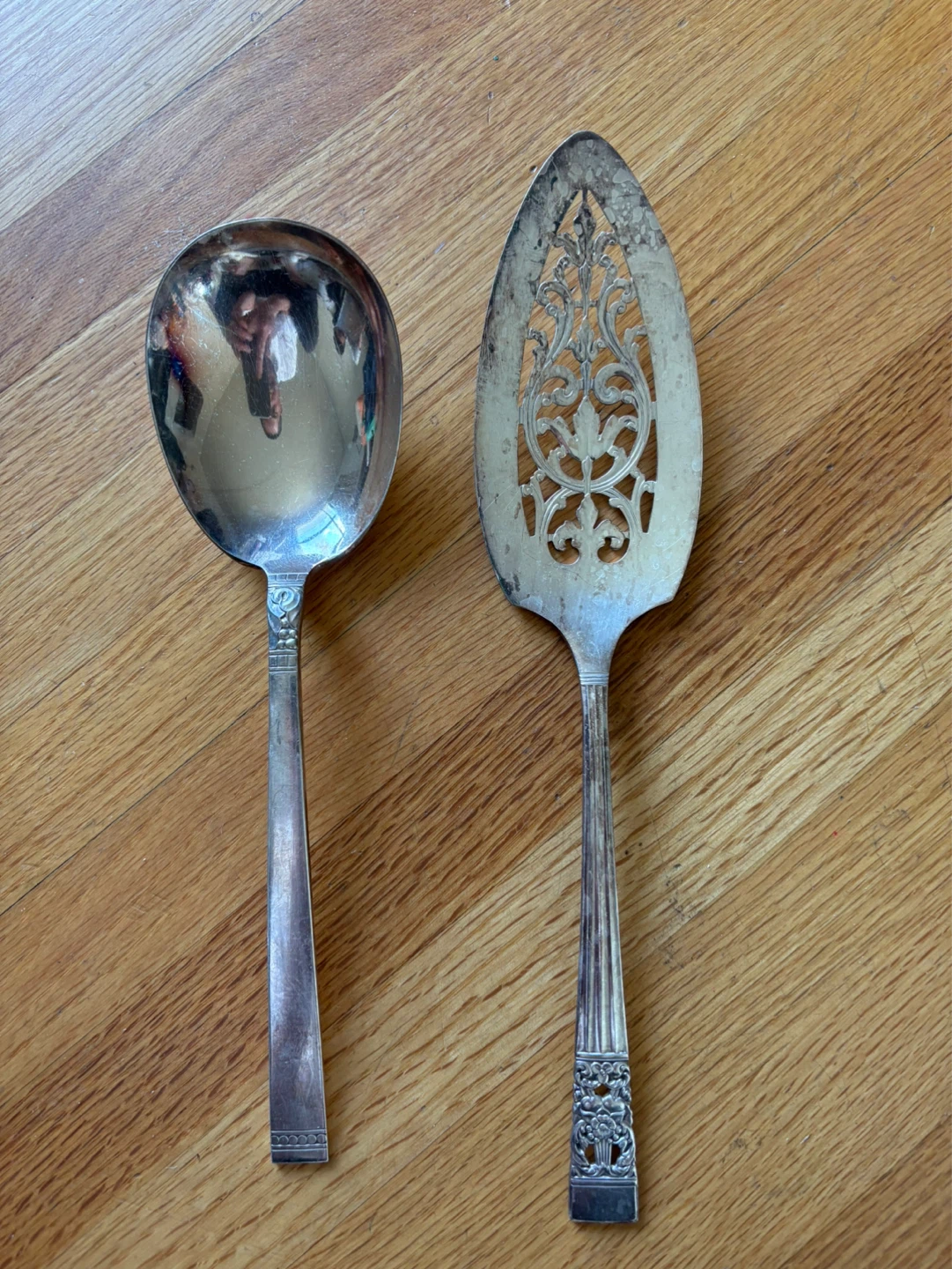 Community Plate Serving Spoon and Cake Server Set