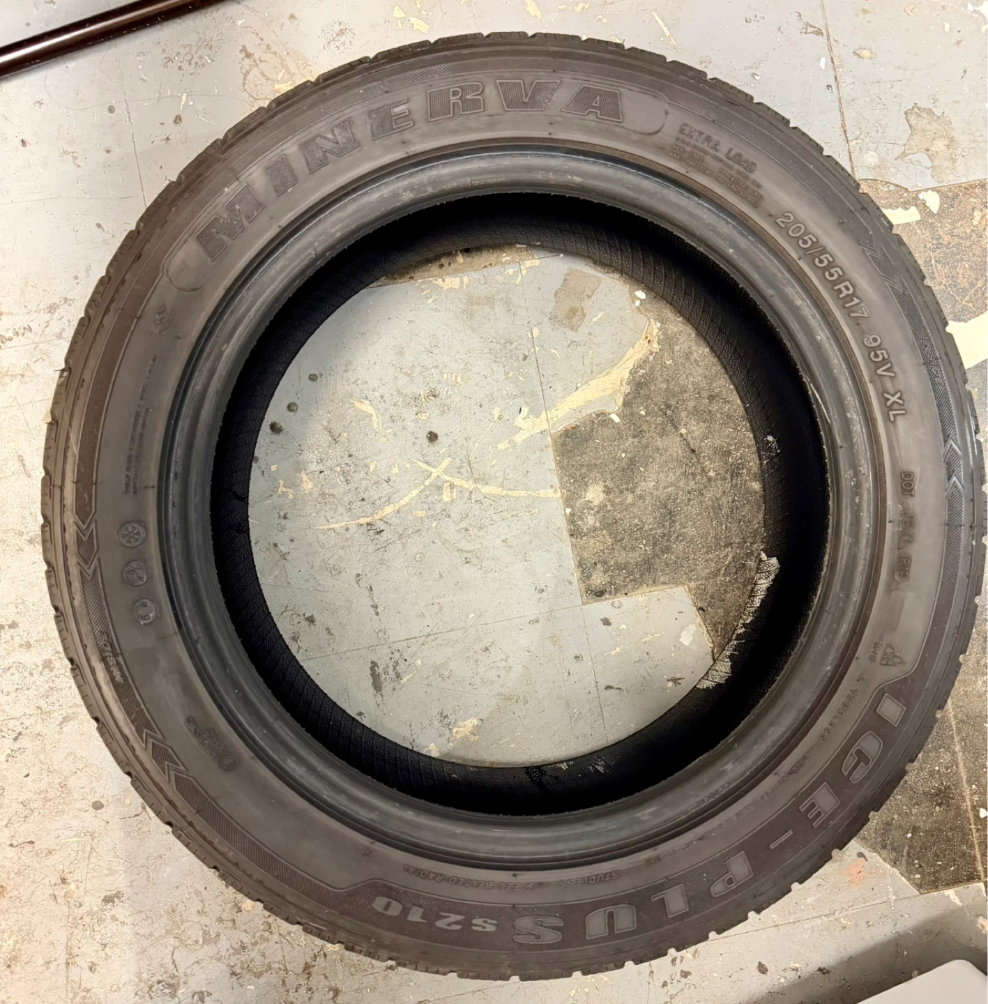 Minerva Ice Plus S210 Tire 205/55R17 95V XL - photo 3